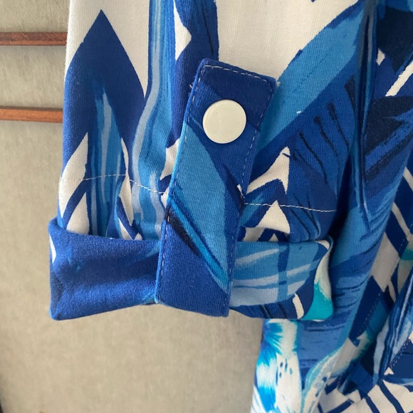 2X  Jacket - Picture 3 of 6